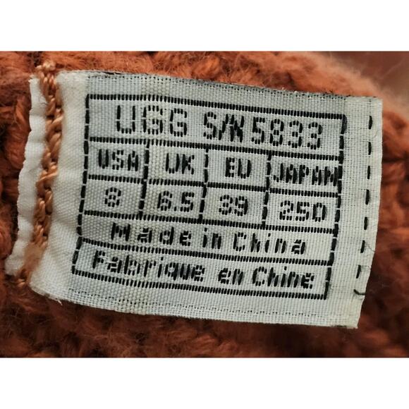 UGG Classic Cardy Mid Calf Knit Crochet Boots Size 8 5833 Sheepskin Footbed - Picture 8 of 8